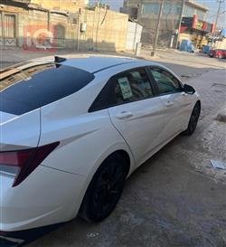 هیوندای ئەلەنترا